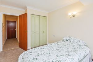 BEDROOM- click for photo gallery